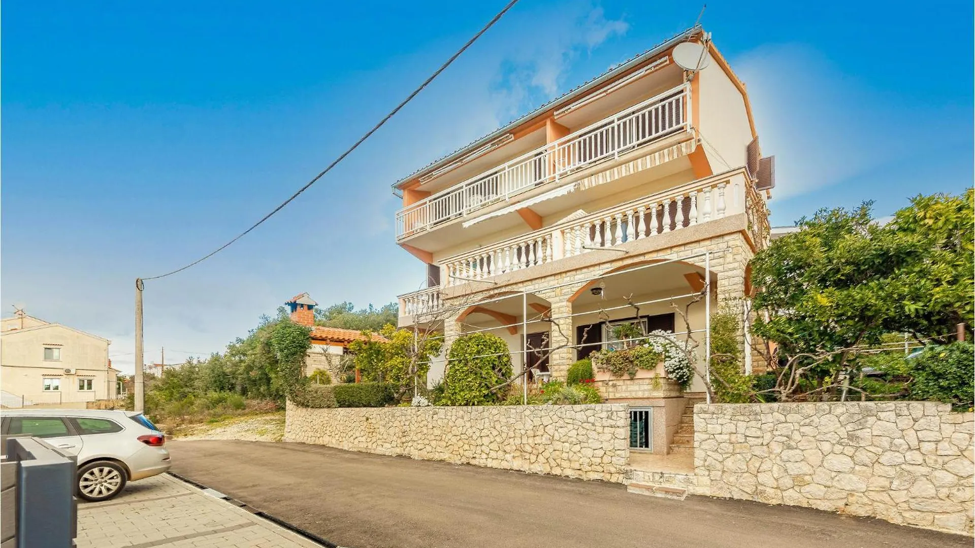 Awesome Apartment In Kozino With Kitchen