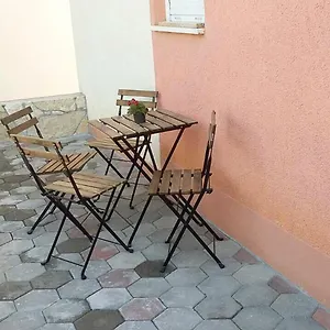  Apartman Apartment More
